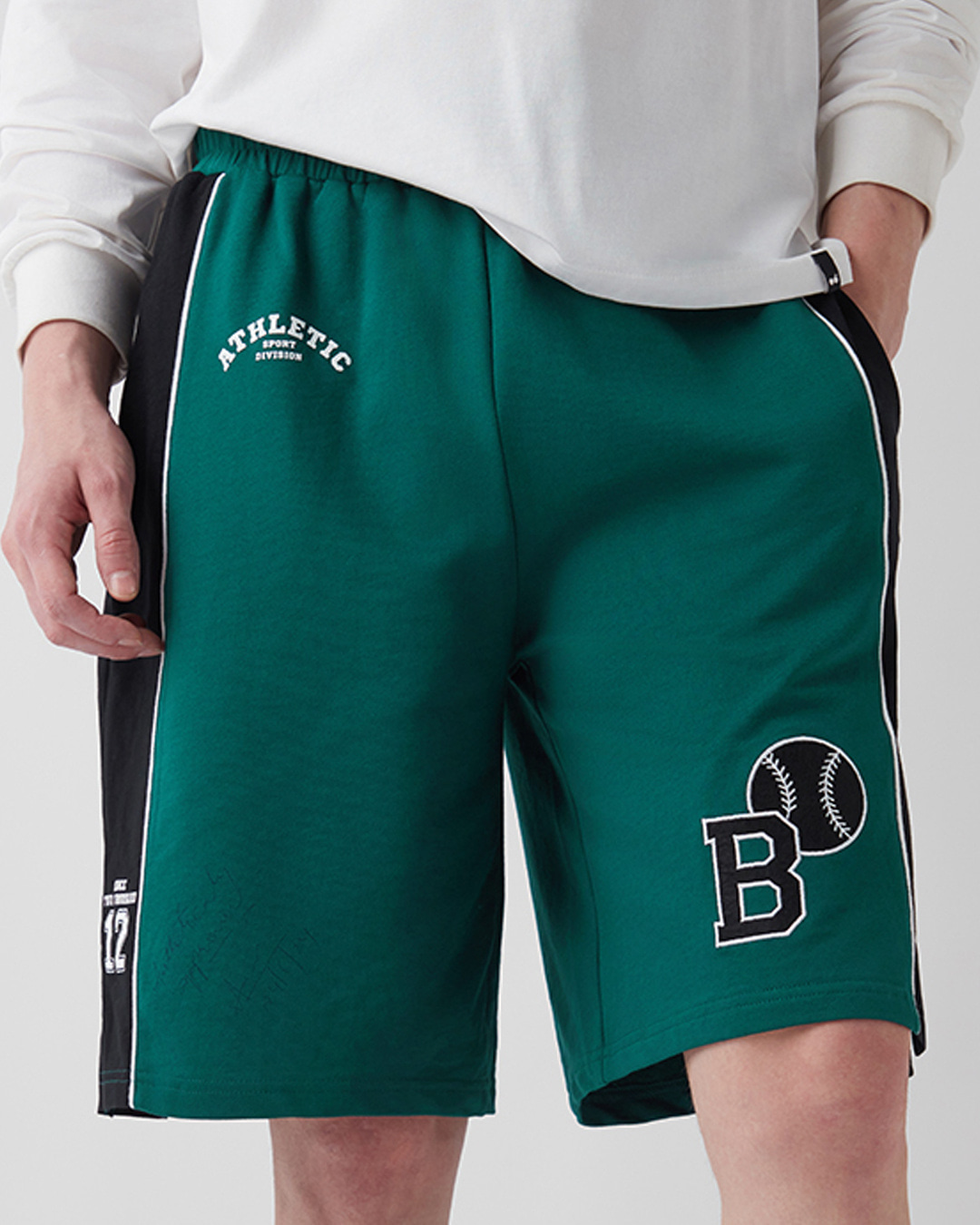 Men's Green & Black Athletic Color Block Oversized Varsity Shorts Online